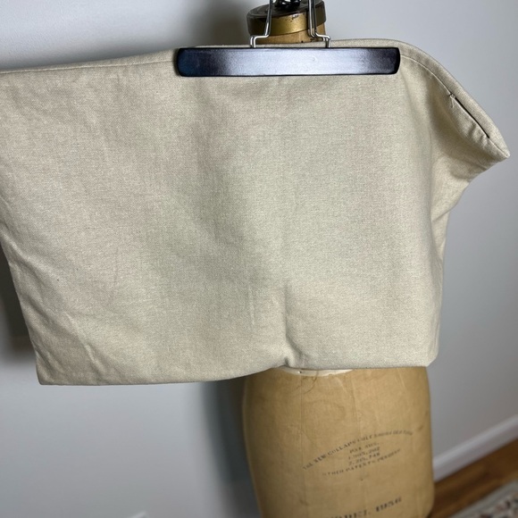 Pottery Barn holiday decorative pillow cover with zipper 16” x 26” - Picture 4 of 7